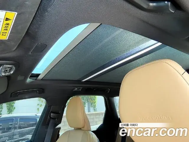 Volvo XC60 2018 — Фото 17/20