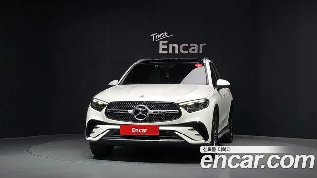 Mercedes-Benz GLC-Class 2023 — Фото 2/20