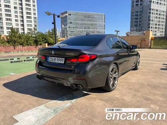 BMW 5 Series 2022 — Photo 2/20