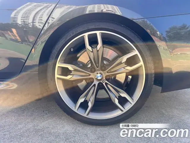 BMW 5 Series 2022 — Photo 15/20