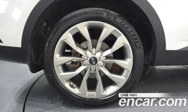 Kia Sorento 2020 — Фото 5/20
