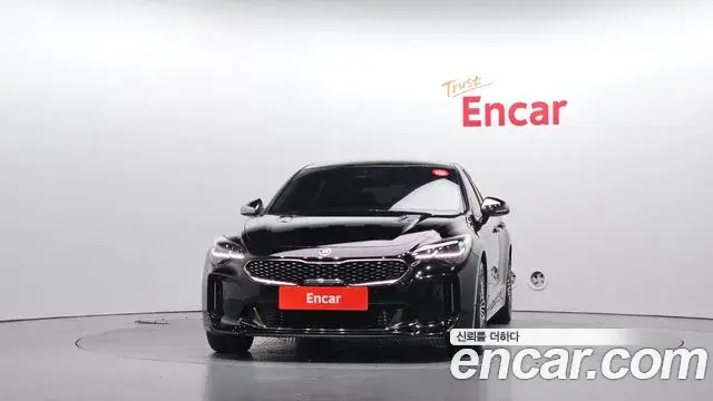 Kia Stinger 2021 — Photo 3/20