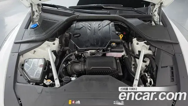Genesis Electrified G80 2024 — Photo 6/20