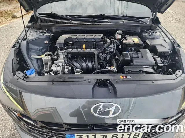 Hyundai Avante 2021 — ფოტო 5/20