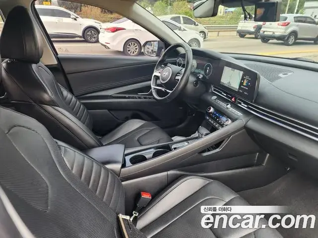 Hyundai Avante 2021 — ფოტო 8/20