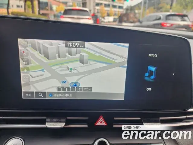 Hyundai Avante 2021 — ფოტო 11/20