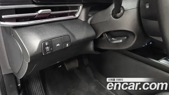 Hyundai Avante 2020 — Photo 19/20