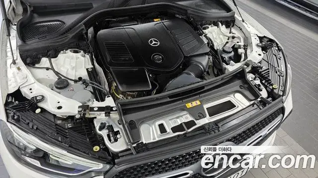Mercedes-Benz GLC-Class 2024 — Фото 6/20