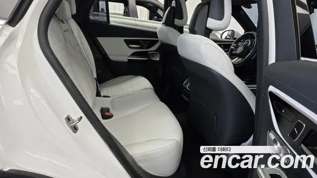 Mercedes-Benz GLC-Class 2024 — Фото 11/20