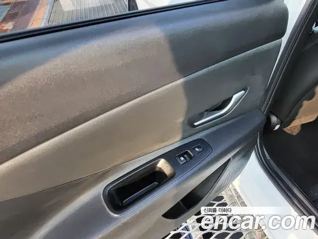 Hyundai Avante 2020 — Photo 10/20