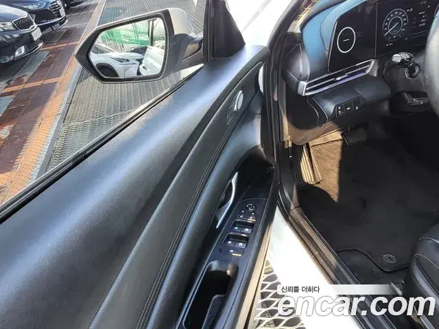 Hyundai Avante 2020 — Photo 12/20