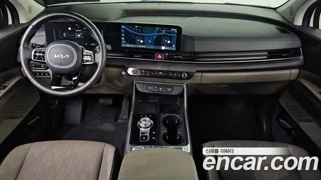 Kia Carnival 2024 — Photo 7/20