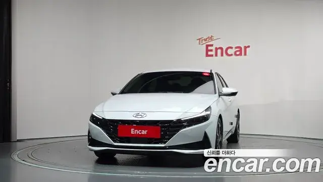 Hyundai Avante 2022 — Photo 2/20