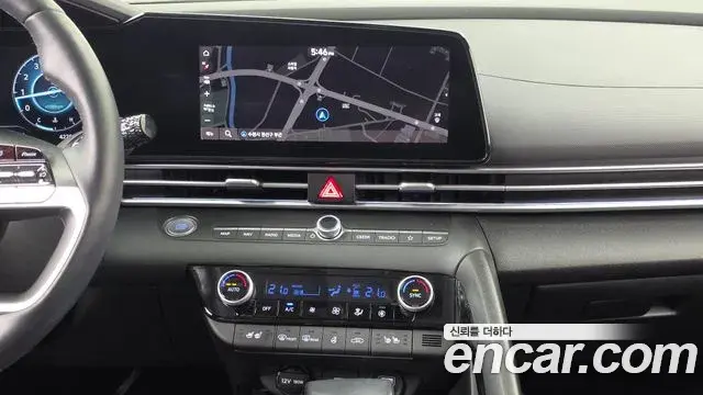 Hyundai Avante 2022 — Photo 13/20