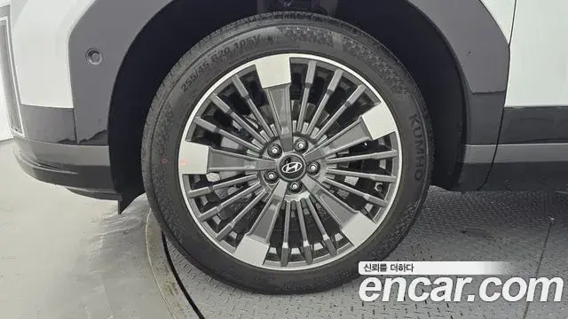 Hyundai Santa Fe 2024 — Photo 5/20