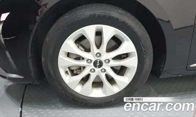 Kia K8 2021 — Photo 5/20