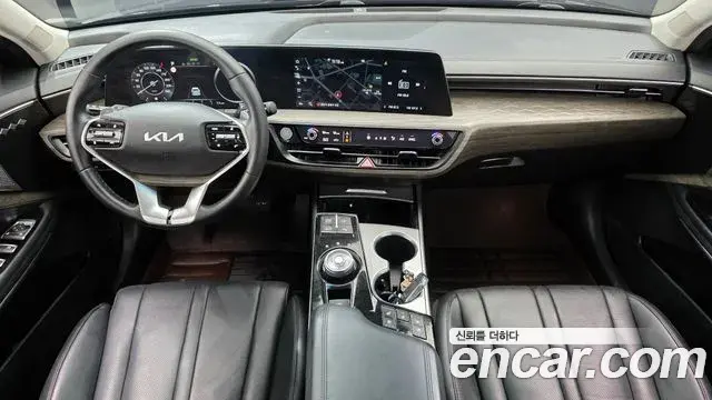 Kia K8 2021 — Photo 7/20