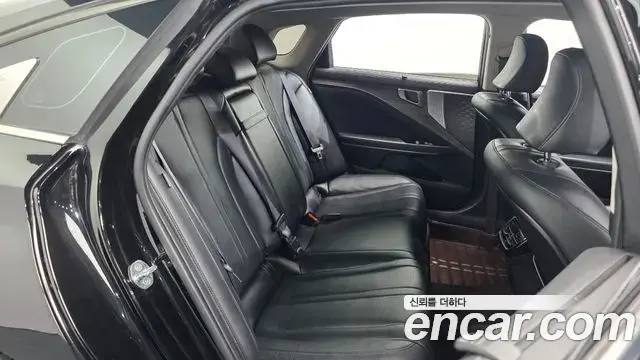 Kia K8 2021 — Photo 11/20