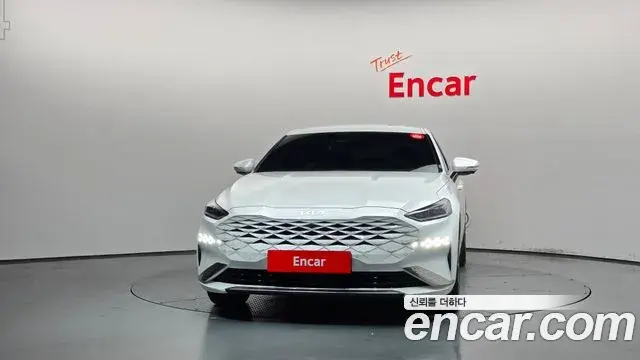 Kia K8 2022 — Photo 3/20