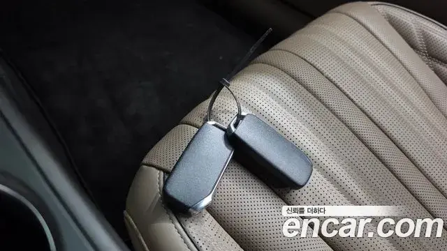 Kia K8 2022 — Photo 16/20