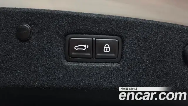 Kia K8 2022 — Photo 18/20