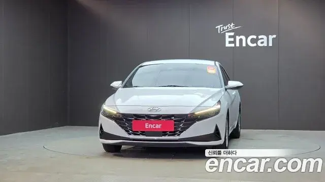 Hyundai Avante 2022 — Photo 3/20
