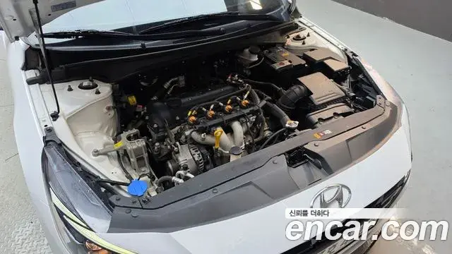 Hyundai Avante 2022 — Photo 6/20