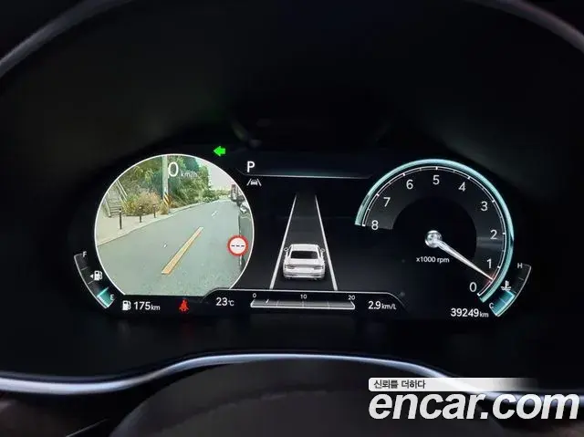 Genesis G80 2022 — ფოტო 16/20
