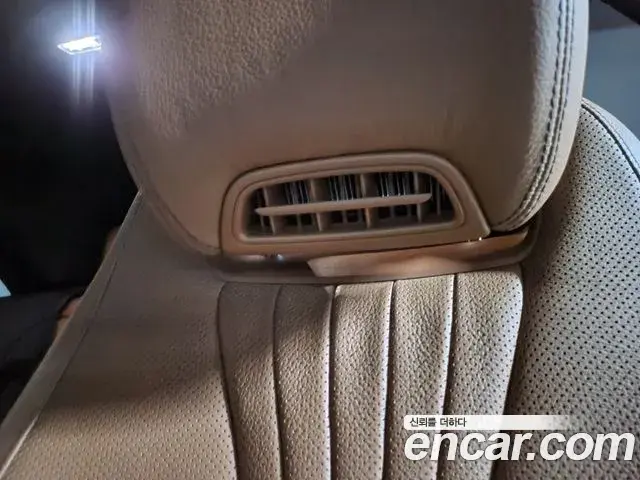 Mercedes-Benz E-Class 2019 — ფოტო 2/20