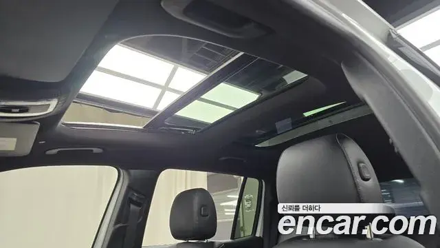 Mercedes-Benz GLB-Class 2020 — ფოტო 8/20