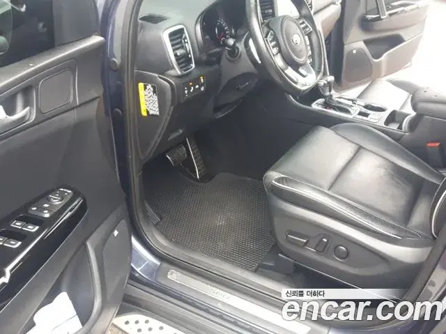 Kia Sportage The Bold 2019 — Photo 2/20