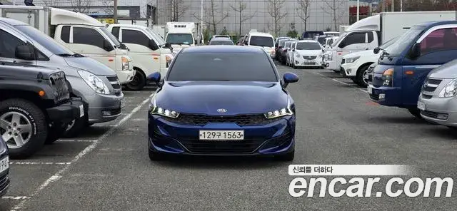 Kia K5 2020 — Şəkil 19/20