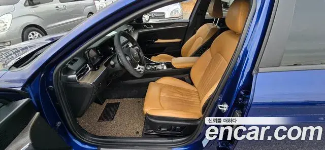 Kia K5 2020 — Şəkil 18/20