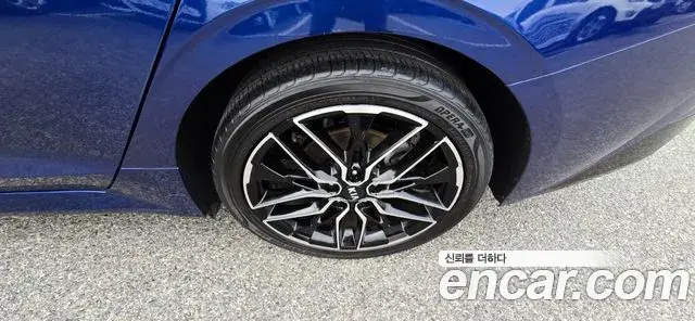 Kia K5 2020 — Şəkil 15/20