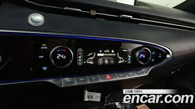 Genesis GV70 2023 — Photo 10/20