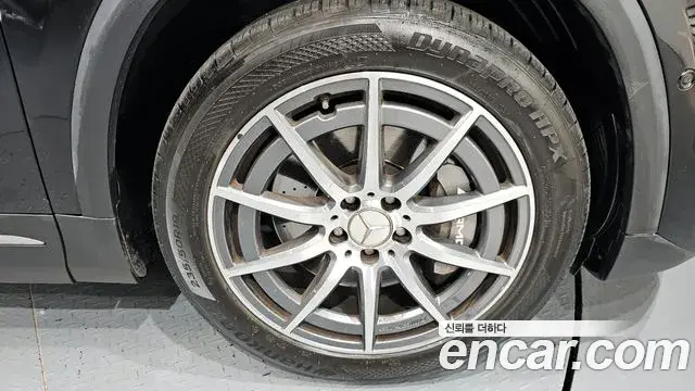 Mercedes-Benz GLA-Class 2021 — ფოტო 19/20