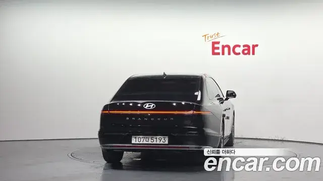Hyundai Grandeur Hybrid 2023 — Şəkil 1/20