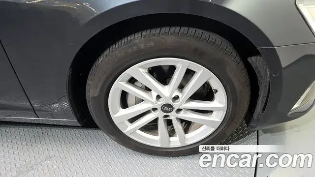 Audi A6 2023 — ფოტო 19/20