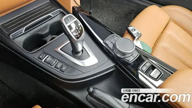 BMW 4 Series 2018 — Şəkil 19/20