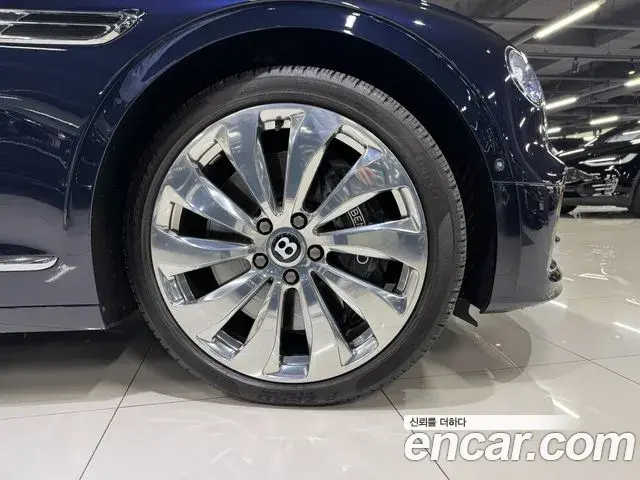 Bentley Flying Spur 2021 — Şəkil 8/20