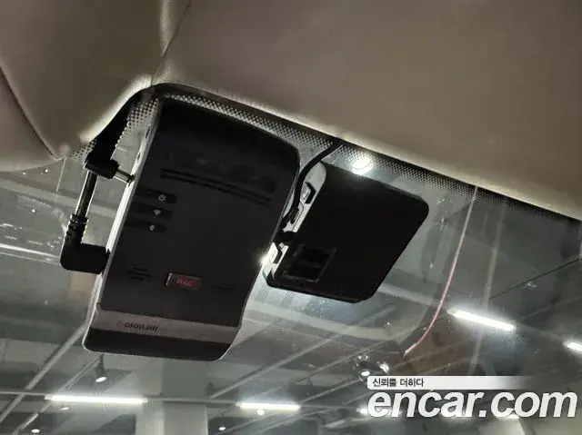 Bentley Flying Spur 2021 — Şəkil 16/20