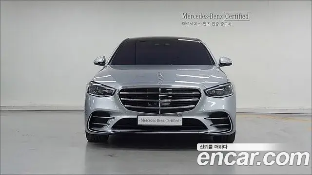 Mercedes-Benz S-Class 2023 — Фото 2/18