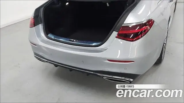 Mercedes-Benz S-Class 2023 — Фото 11/18