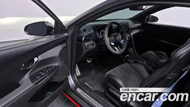 Hyundai Veloster 2021 — ფოტო 20/20