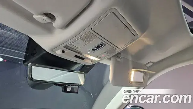 Land Rover Range Rover Evoque 2019 — ფოტო 19/20