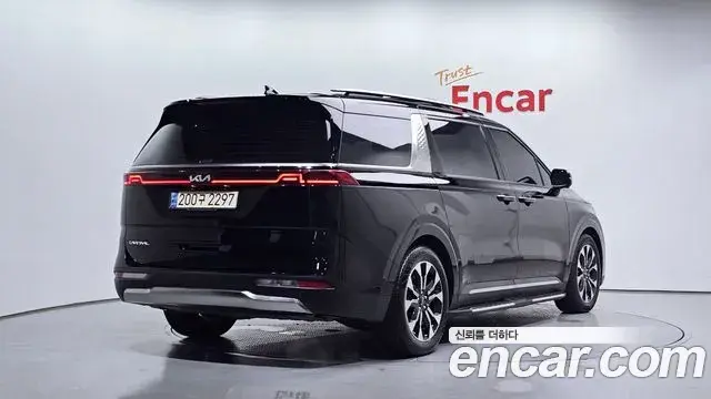 Kia Carnival 2022 — Фото 2/20