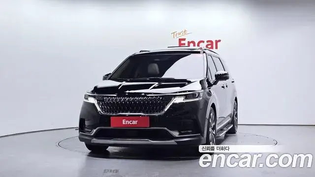 Kia Carnival 2022 — Фото 3/20
