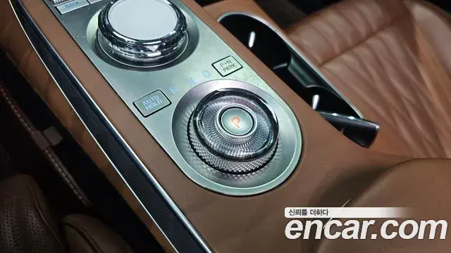 Genesis GV70 2021 — Şəkil 17/20