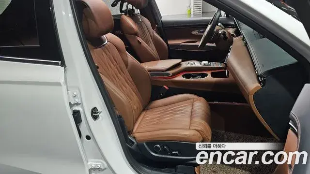 Genesis GV70 2021 — Şəkil 19/20