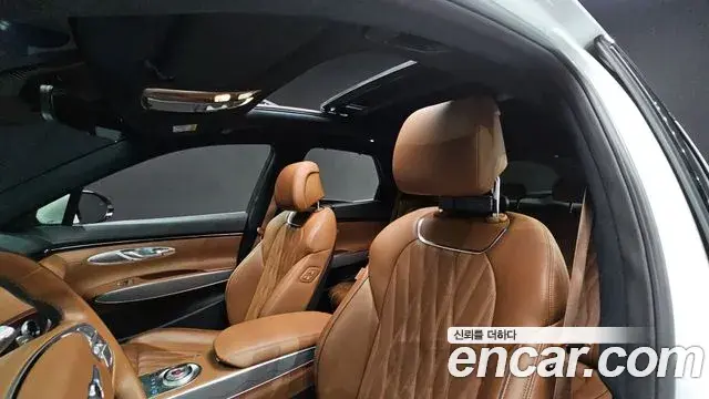 Genesis GV70 2021 — Şəkil 16/20
